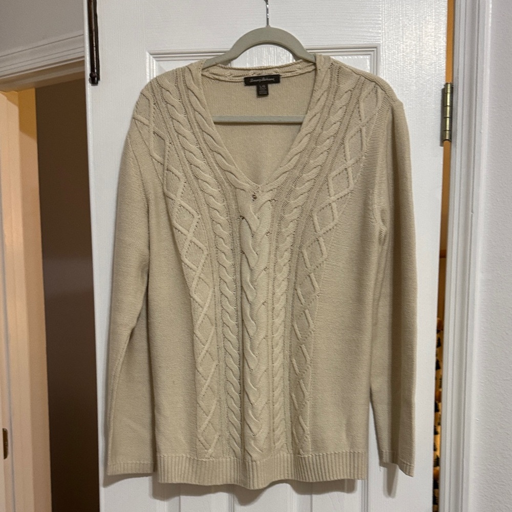 Tommy Bahama V-Neck Cable Knit Sweater - Cream
